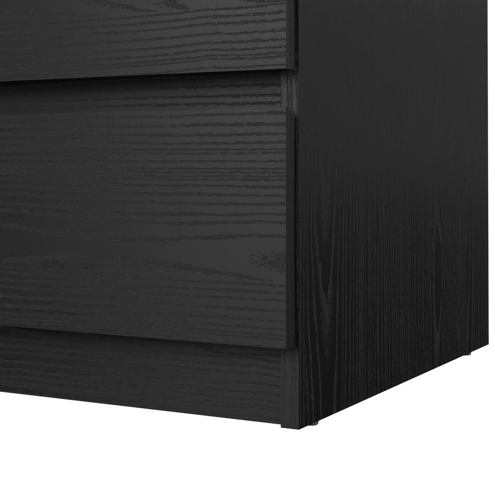 Dresser Uppsala U167
